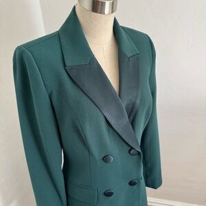 Elegant Women's Green Blazer Dress